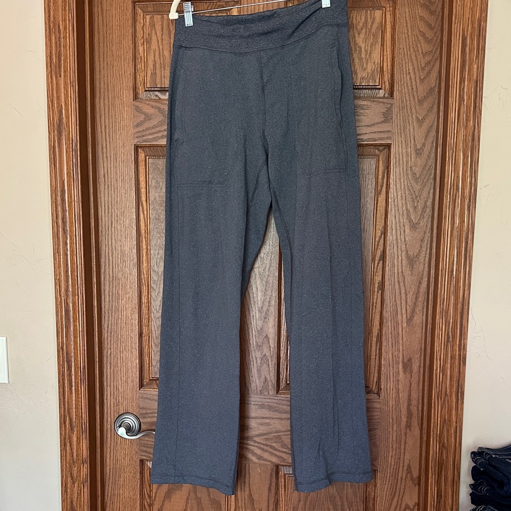 Men’s lululemon Charcoal Gray Straight-Leg Knit Pants
